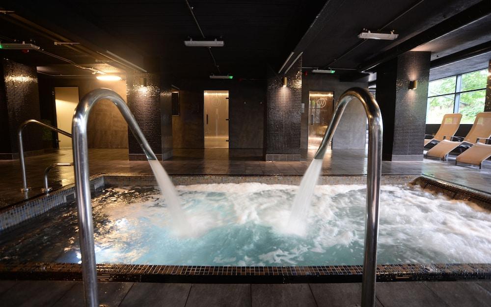 The Waterside Hotel And Leisure Club Manchester Exterior foto