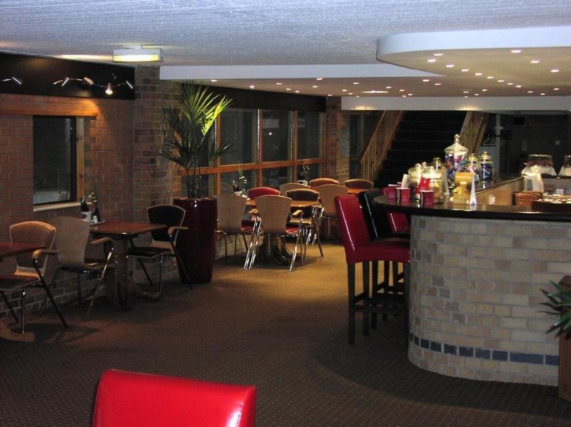 The Waterside Hotel And Leisure Club Manchester Restaurante foto
