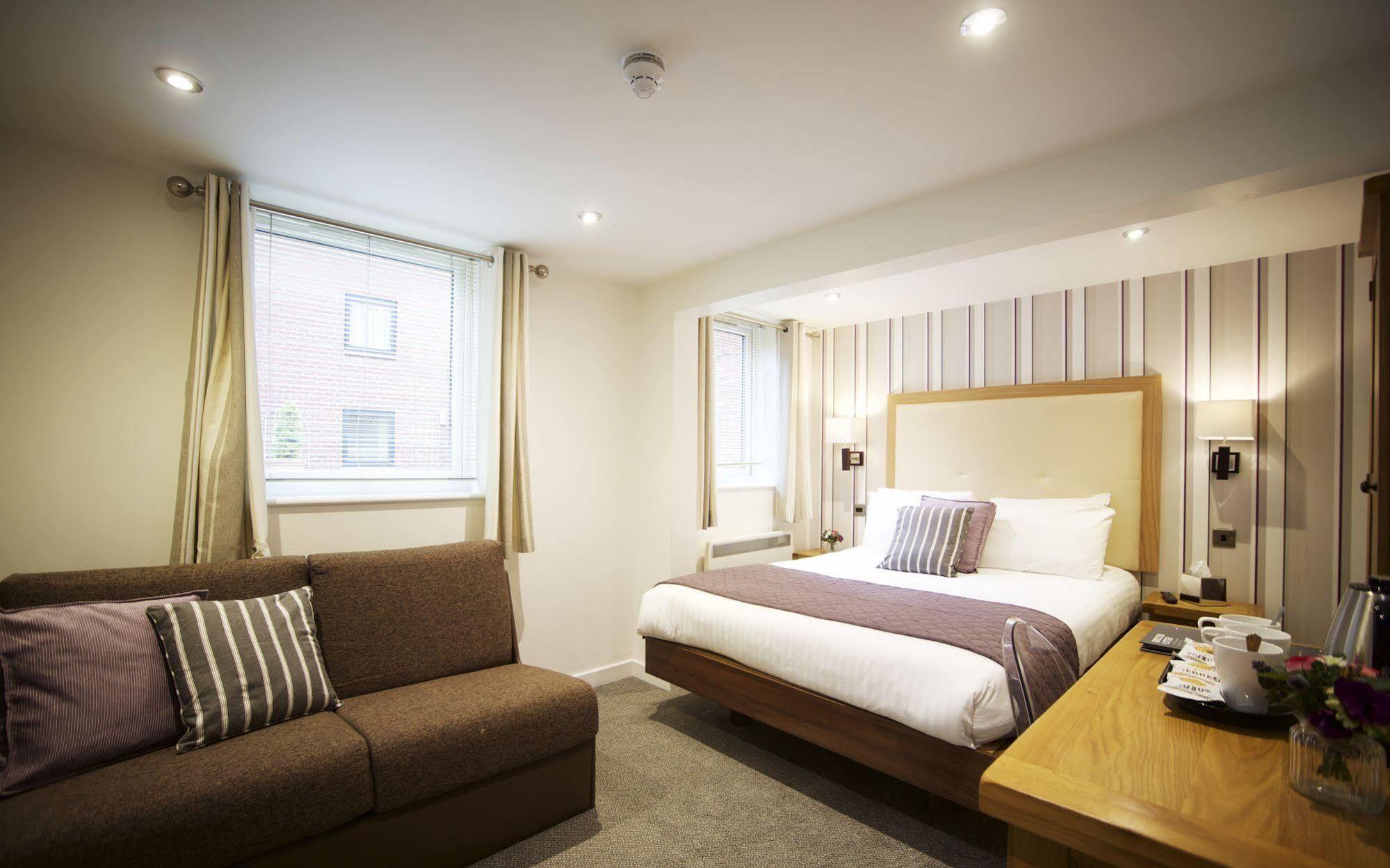 The Waterside Hotel And Leisure Club Manchester Exterior foto